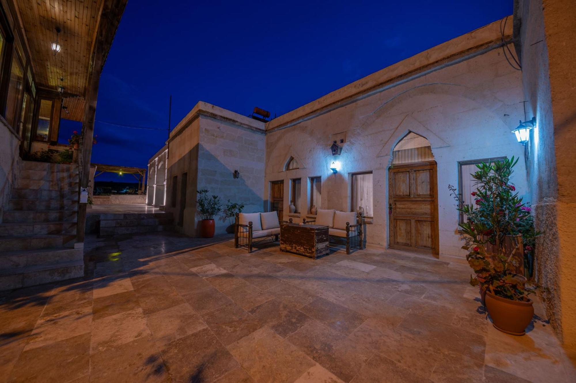 Asyada Suites Hotel Nevşehir Bagian luar foto